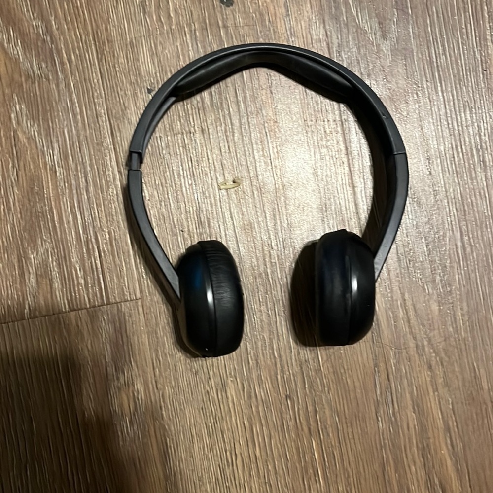 Skullcandy wireless headphones